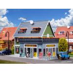 VOLLMER 43616 Reisebüro mit Inneneinrichtung und Beleuchtung, H0