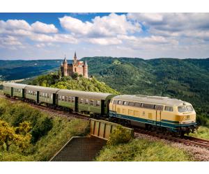 Minitrix 16254 DB Diesellokomotive Baureihe 215